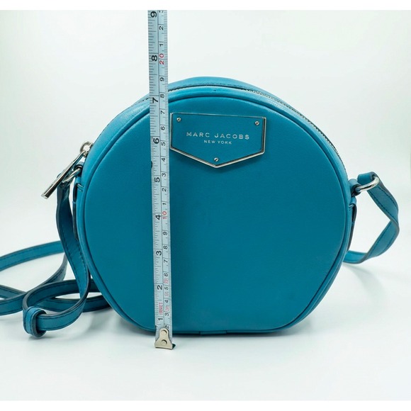 Marc Jacobs Blue Round Crossbody Bag Leather Circle Purse Shoulder 